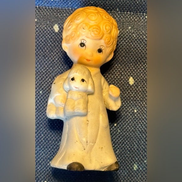 Set of two Manger Scene Ceramic Pieces - Picture 2 of 10